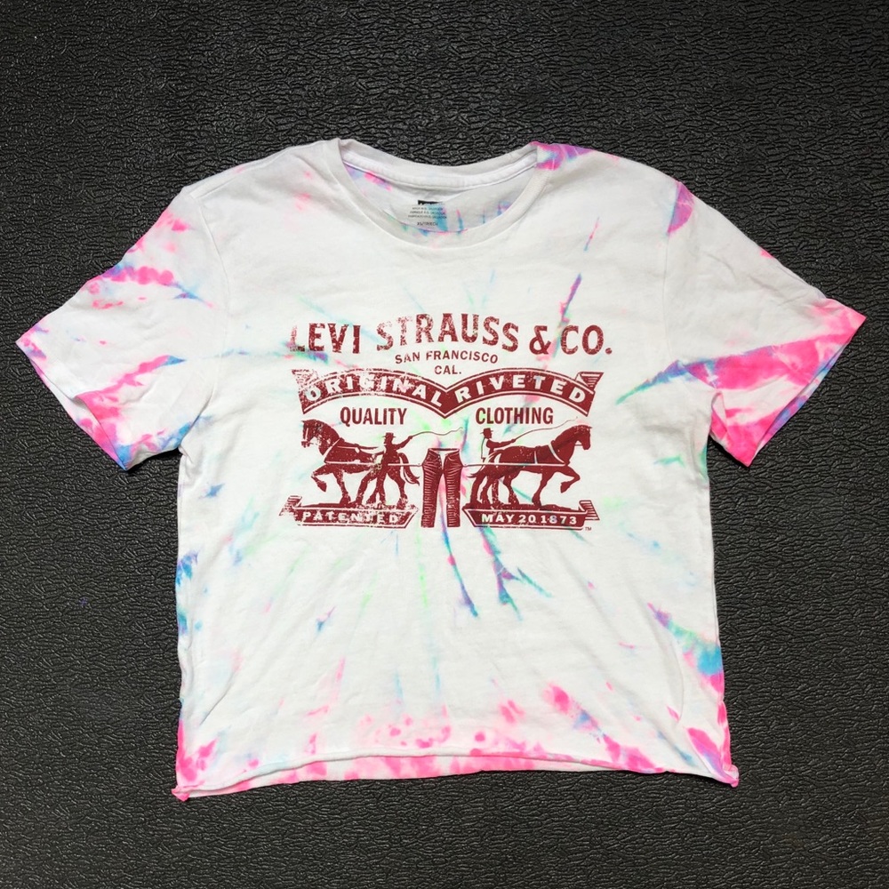 SOLD Tie dye Levi shirt